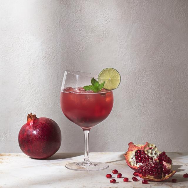 Mojitomocktail med granatäpple