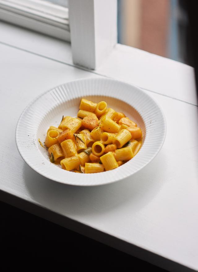 Rigatoni with pumpkin and burrata