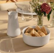 DETAIL886261LANG3Lifestyle_Photo_1