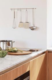 DETAIL229440LANG5Lifestyle_Photo_1