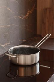 DETAIL346624LANG5Lifestyle_Photo_1