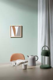 DETAIL502716LANG1Lifestyle_Photo_1