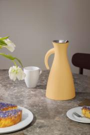 DETAIL502849LANG3Lifestyle_Photo_1