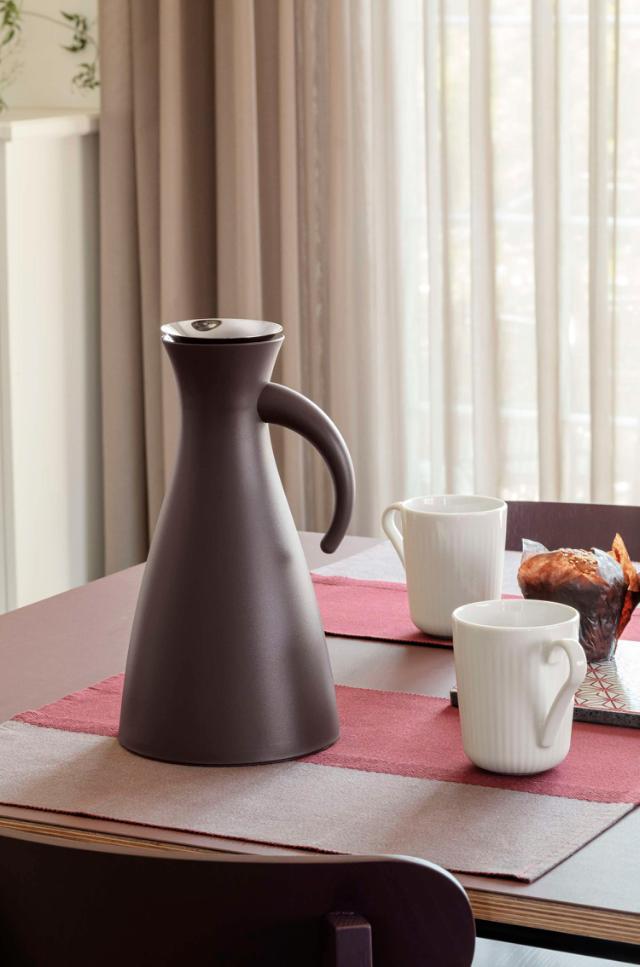 Isolierkanne 1,0 l Dark plum