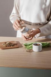 DETAIL531407LANG6Lifestyle_Photo_1