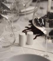 DETAIL887304LANG2Lifestyle_Photo_1