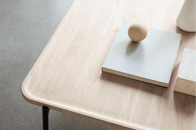 Savoye Couchtisch - 100x100 cm - 35 cm - Weiß geölt