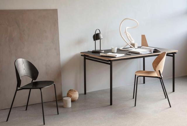 Dosina dining chair - Black ash w. black leather upholster