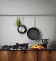 DETAIL204728LANG1Lifestyle_Photo_2