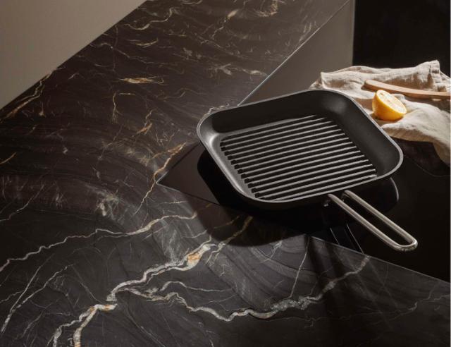 Professional grillpanna - 28 cm - keramisk Slip-Let®-beläggning