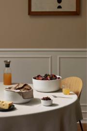 DETAIL887409LANG1Lifestyle_Photo_2