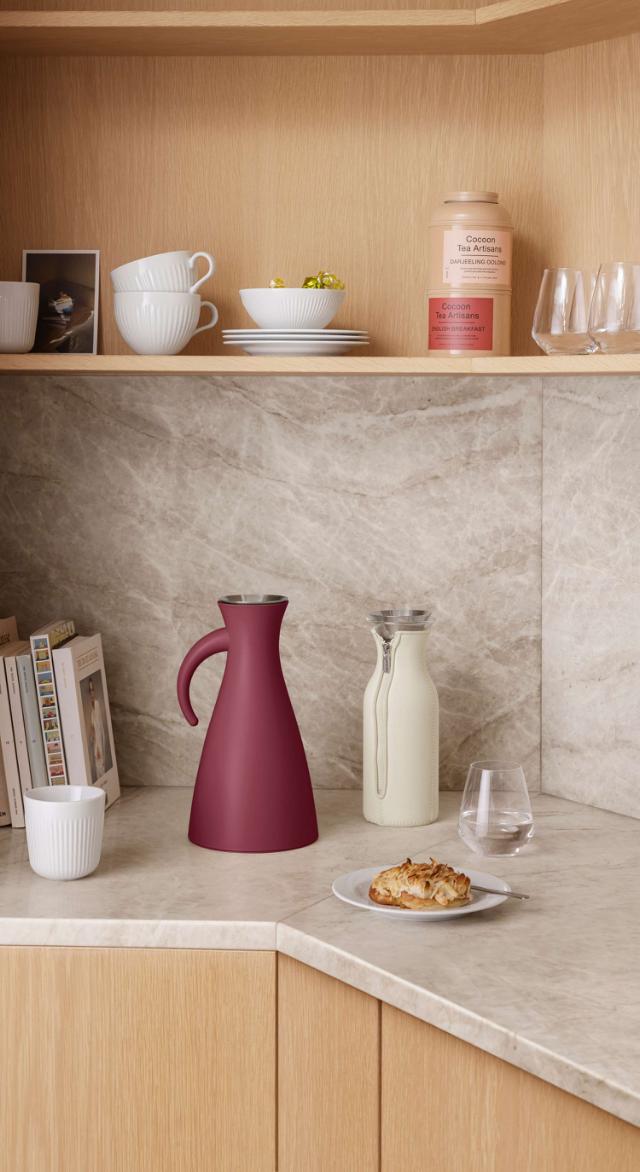 Isolierkanne 1,0 L Ruby