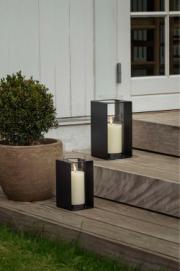 DETAIL571421LANG2Lifestyle_Photo_3