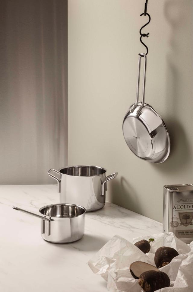Stainless steel saucepan - 1.1 l