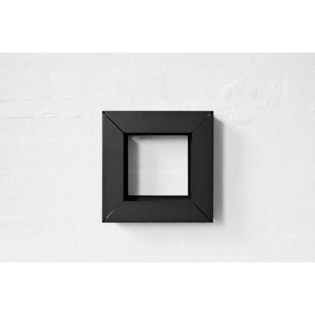 Frame bird feeder
