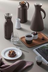 Lifestyle_Photo_1 Silhouette termoaskanna - 1 liter - Chocolate