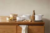 Lifestyle_Photo_3 White Line Topf 2,5 l 16 cm keramischer Slip-Let®-Antihaftbeschichtung